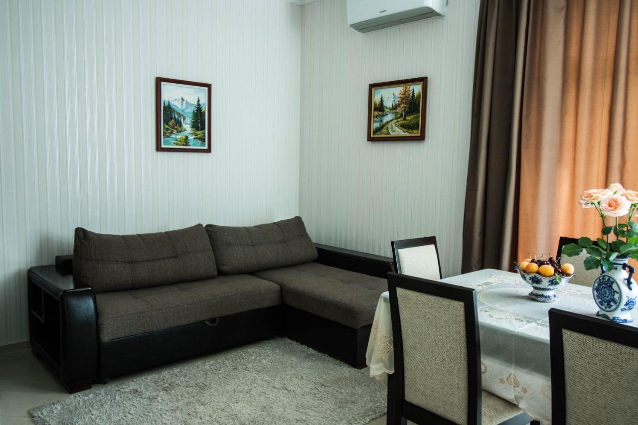 Apartcomplex Ritza Saints Constantine and Helena ห้อง รูปภาพ